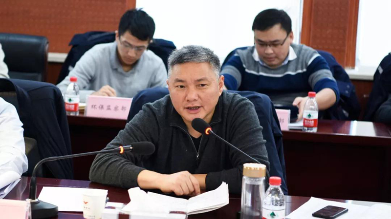 宜昌市政府副市長(zhǎng)王應(yīng)華一行到新疆宜化現(xiàn)場(chǎng)辦公(圖4) 宜昌市政府副市長(zhǎng)王應(yīng)華一行到新疆宜化現(xiàn)場(chǎng)辦公(圖4)