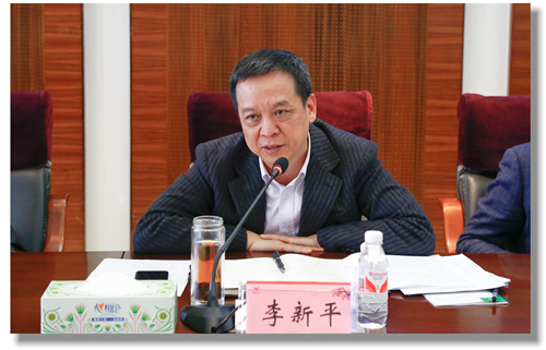 農行湖北省分行副行長李新平一行到訪宜化集團(圖3) 農行湖北省分行副行長李新平一行到訪宜化集團(圖3)