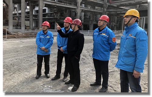 王大真到宜都園區(qū)現(xiàn)場(chǎng)辦公(圖1) 王大真到宜都園區(qū)現(xiàn)場(chǎng)辦公(圖1)