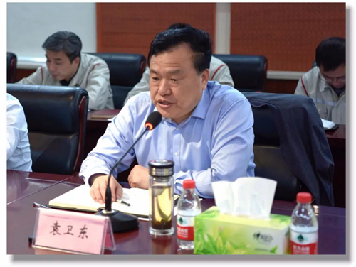 宜昌市委副書記袁衛(wèi)東到新疆宜化現(xiàn)場辦公(圖3) 宜昌市委副書記袁衛(wèi)東到新疆宜化現(xiàn)場辦公(圖3)