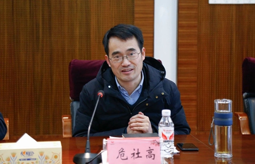 宜昌市總工會(huì)走訪慰問集團(tuán)困難職工(圖2) 宜昌市總工會(huì)走訪慰問集團(tuán)困難職工(圖2)