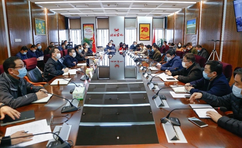 王大真:全體動(dòng)員 堅(jiān)決打贏宜化保衛(wèi)戰(zhàn)(圖1) 王大真:全體動(dòng)員 堅(jiān)決打贏宜化保衛(wèi)戰(zhàn)(圖1)