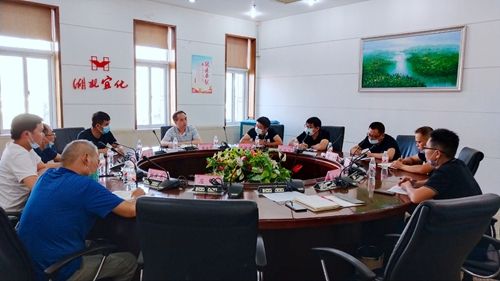 集團(tuán)組織外出療休養(yǎng)歸來職工召開座談會(圖1) 集團(tuán)組織外出療休養(yǎng)歸來職工召開座談會(圖1)