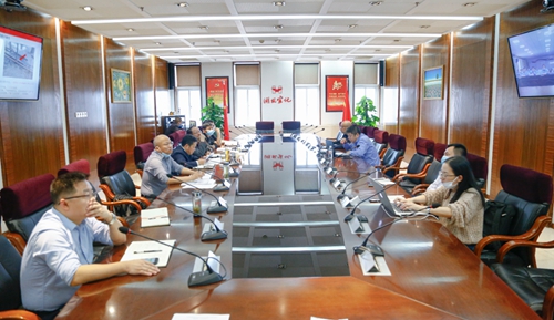 集團(tuán)9月份安全環(huán)保例會強(qiáng)調(diào):堅持安全第一 緊扣“細(xì)”“嚴(yán)”二字抓好雙節(jié)期間安全生產(chǎn)(圖1) 集團(tuán)9月份安全環(huán)保例會強(qiáng)調(diào):堅持安全第一 緊扣“細(xì)”“嚴(yán)”二字抓好雙節(jié)期間安全生產(chǎn)(圖1)