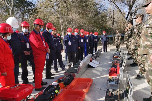 青海省應(yīng)急管理廳在青海宜化舉辦全省危險(xiǎn)化學(xué)品企業(yè)化工過程安全管理先進(jìn)技術(shù)實(shí)踐經(jīng)驗(yàn)交流學(xué)習(xí)觀摩會(huì)(圖5) 青海省應(yīng)急管理廳在青海宜化舉辦全省危險(xiǎn)化學(xué)品企業(yè)化工過程安全管理先進(jìn)技術(shù)實(shí)踐經(jīng)驗(yàn)交流學(xué)習(xí)觀摩會(huì)(圖5)