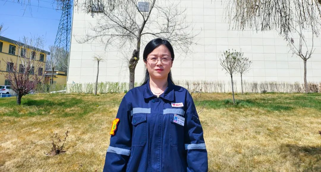 【宜化榜樣】金牌能手李怡虹:用精確分析數(shù)據(jù)指導(dǎo)生產(chǎn)運(yùn)行(圖3) 圖片