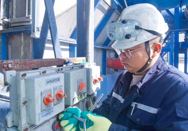 聯(lián)化公司：安全生產(chǎn)無小事，嚴(yán)字當(dāng)頭筑防線(圖1)