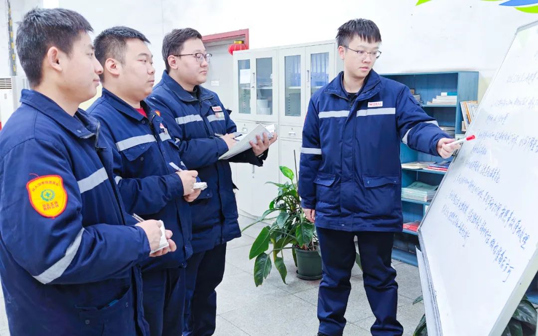 新疆宜化熱電分廠發(fā)電三班：夯實班組基礎(chǔ)，推進(jìn)自主管理(圖3)