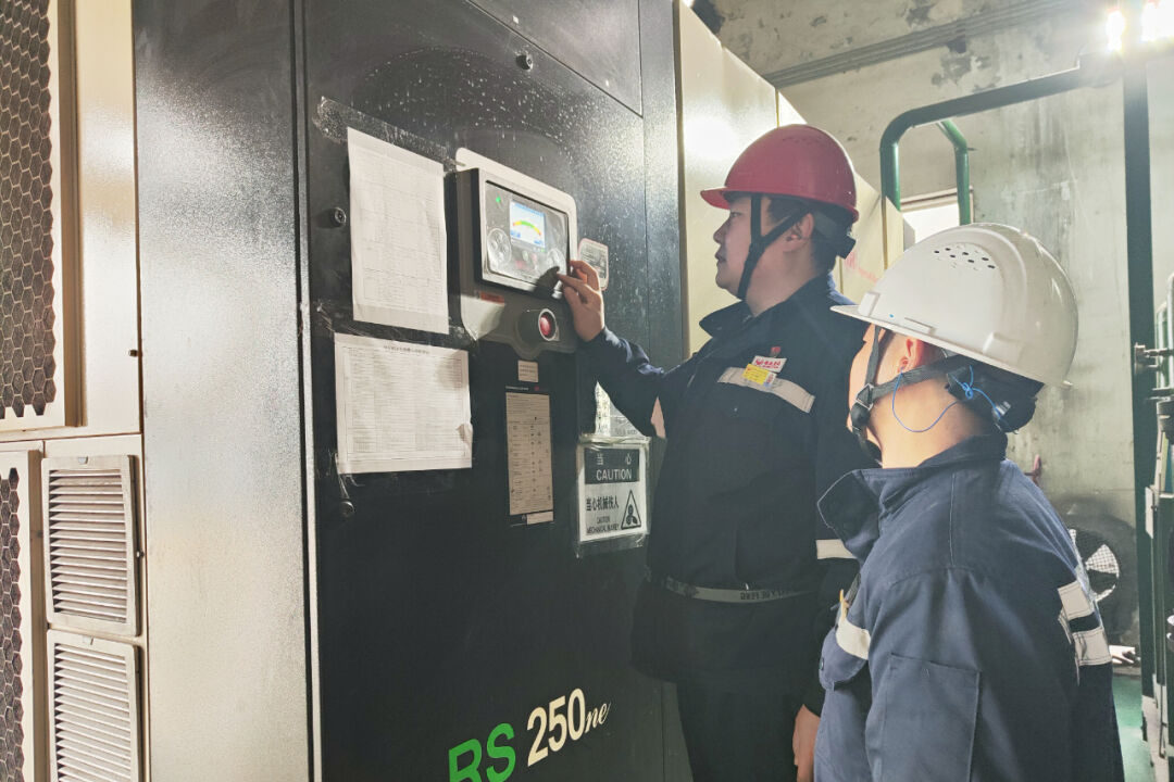 【宜化榜樣】股份公司馬向勇：潛心鉆研，讓青春在奮進(jìn)中閃耀(圖5)