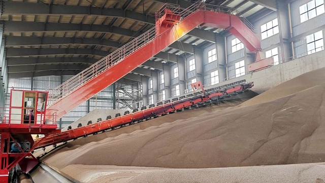 聚焦市場需求！楚星公司成功轉(zhuǎn)產(chǎn)磷酸一銨(圖1)