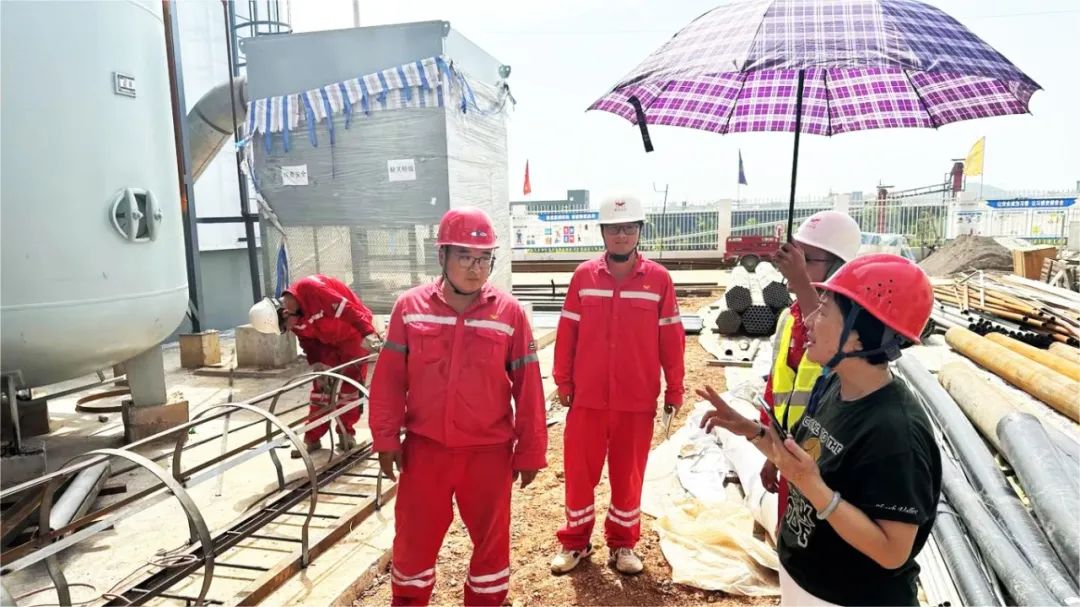 化機(jī)公司順利通過三體系再認(rèn)證審核(圖3) 化機(jī)公司順利通過三體系再認(rèn)證審核(圖3)