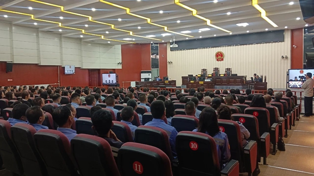 青海宜化：旁聽庭審敲警鐘，紀(jì)法紅線記心間