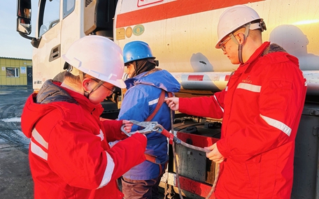 新疆宜化礦業(yè)常抓消防不松懈，精準(zhǔn)施策護(hù)安全(圖1)