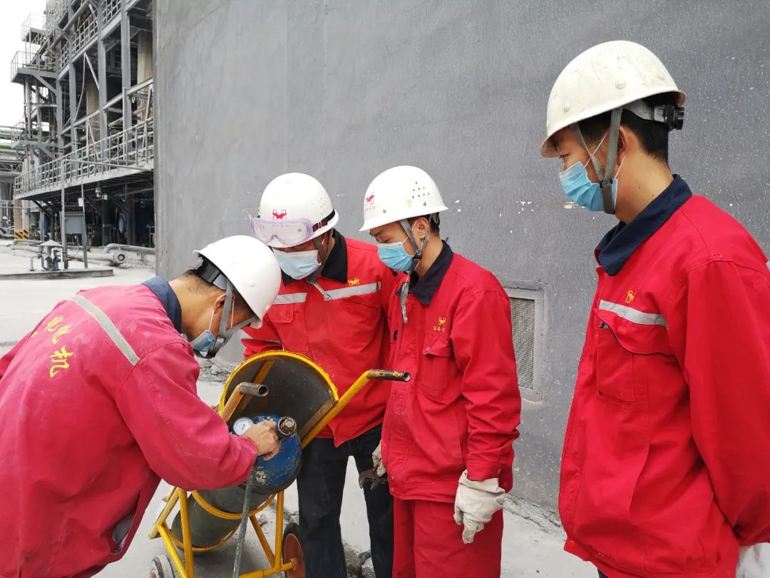 【風(fēng)采】勤奮鉆研 用實干書寫青春(圖3) 圖片