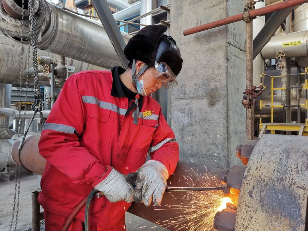 【風(fēng)采】勤奮鉆研 用實干書寫青春(圖2) 圖片